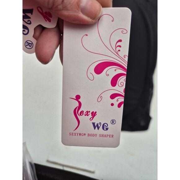 SEXYWG Black Scrunch Butt Ruched Workout Leggings – One Size - Picture 2 of 7